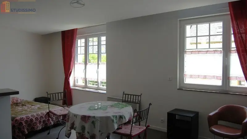 Studio meublé 37m² Rostrenen - Meublé, 1er étage - Photo 1