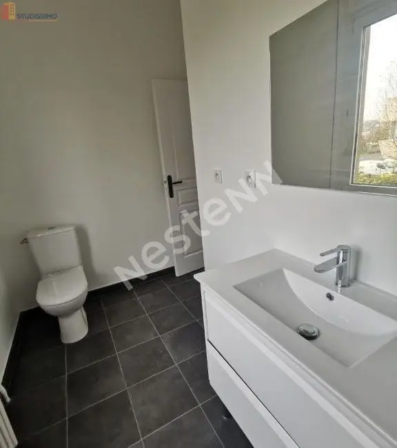 Studio 25m² Saint-Brieuc - DPE D - Photo 2