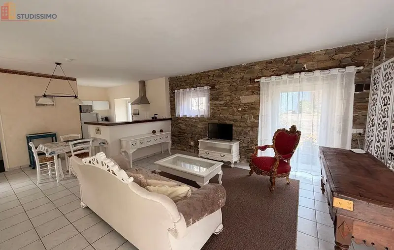 Studio meublé 65m² La Roche-Jaudy - Meublé, DPE D - Photo 10