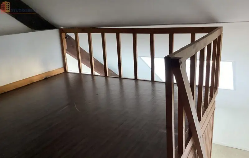 Studio 35m² Saint-Brieuc - Duplex, deuxième étage - Photo 1