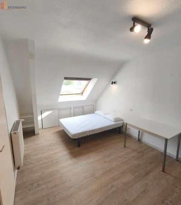 Studio meublé 16m² Saint-Brieuc - Meublé, 2e étage - Photo 2