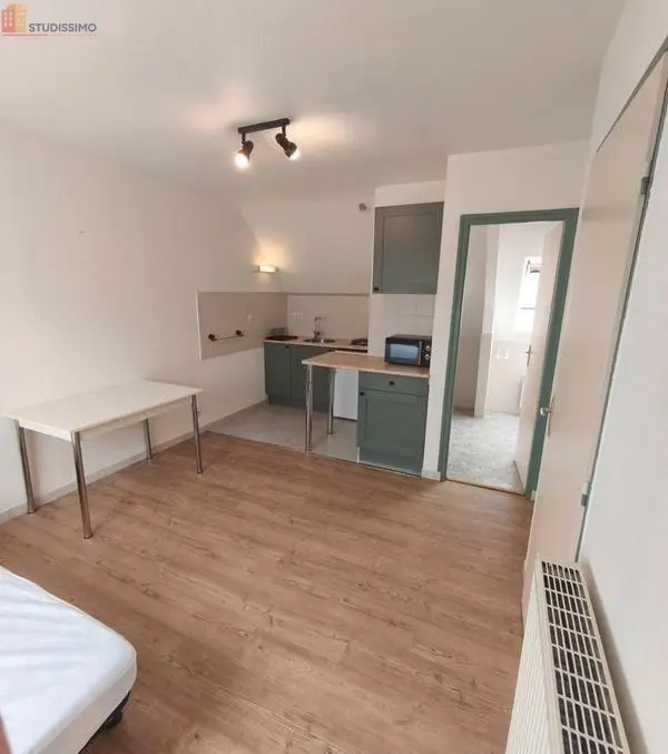 Studio meublé 16m² Saint-Brieuc - Meublé, 2e étage - Photo 1
