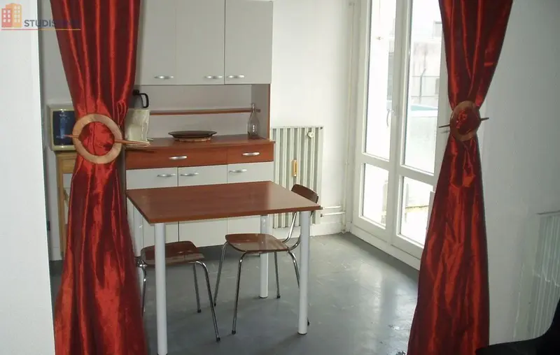 Studio meublé 27m² Saint-Brieuc centre - Meublé, 2e étage - Photo 1