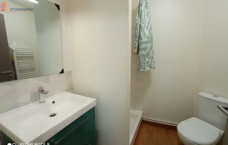 Studio 21m² Saint-Brieuc - Meublé, étage 1/2 - Photo 8