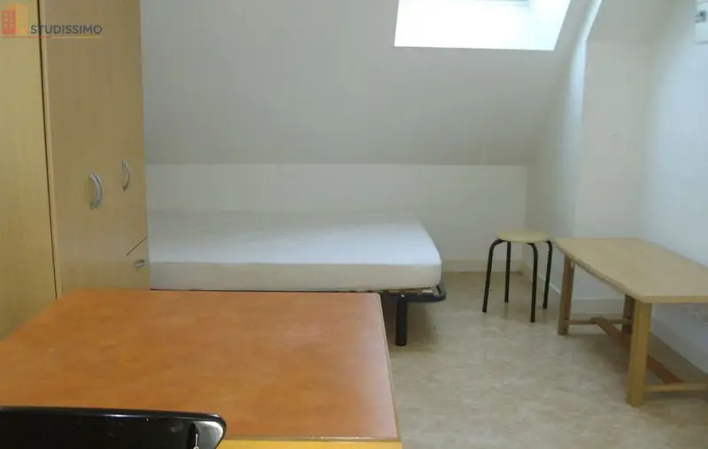 Studio meublé 18m² Ploufragan - Meublé, dernier étage - Photo 5