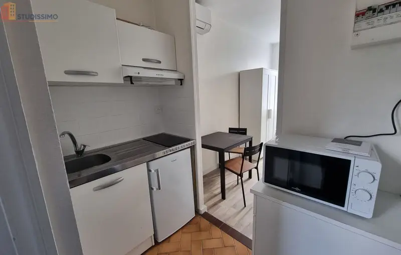 Studio meublé 16m² Saint-Brieuc - RDC, centre Charner - Photo 2