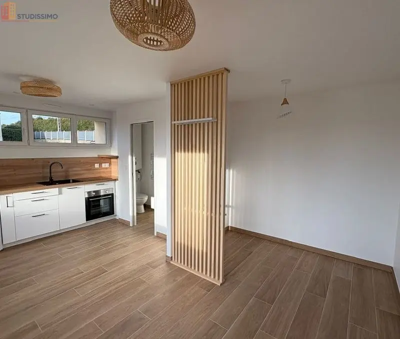 Studio 25m² Loudéac - Entièrement rénové - Photo 3
