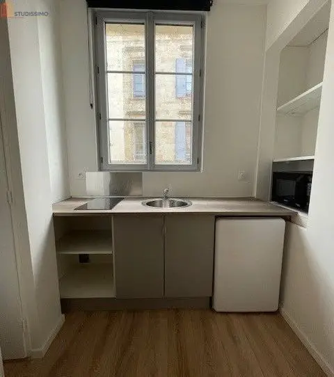 Studio meublé 11m² Bergerac - Meublé, 1er étage - Photo 3