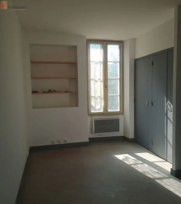Studio 18m² Périgueux - Étage 1/2 - Photo 10