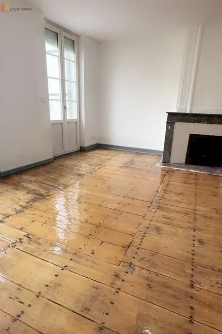 Studio 40m² Montpon-Ménestérol - Très lumineux, refait à neuf - Photo 1