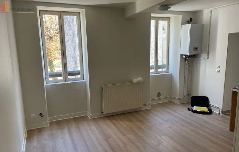 Studio 27m² Villefranche-de-Lonchat - calme, lumineux - Photo 1