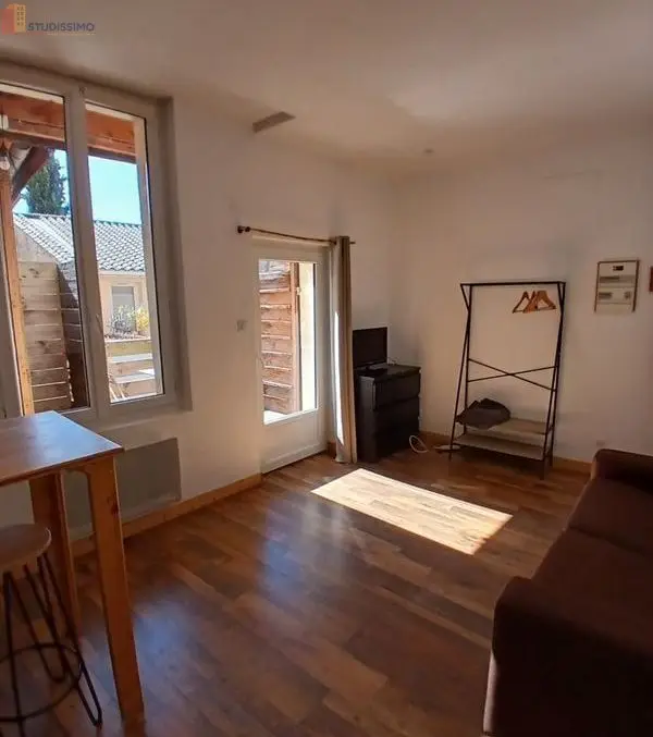 Studio meublé 20m² Bergerac - Terrasse, proche église - Photo 4