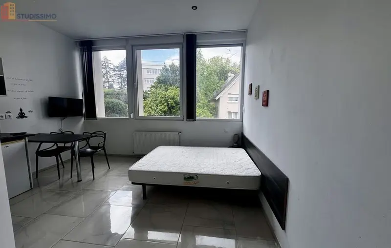 Studio 21m² Montbéliard - 1er étage, lumineux - Photo 1