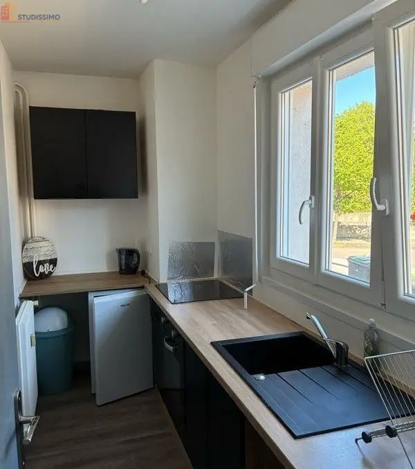 Studio meublé 20m² Besançon centre - Meublé, lumineux - Photo 2