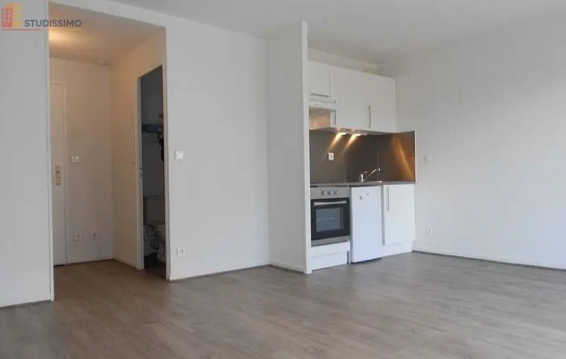 Studio 25m² Besançon - Étage 2/3, DPE C - Photo 6