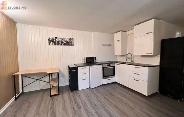 Studio meublé 24m² Besançon 25000 - Lumineux, 2e étage - Photo 5