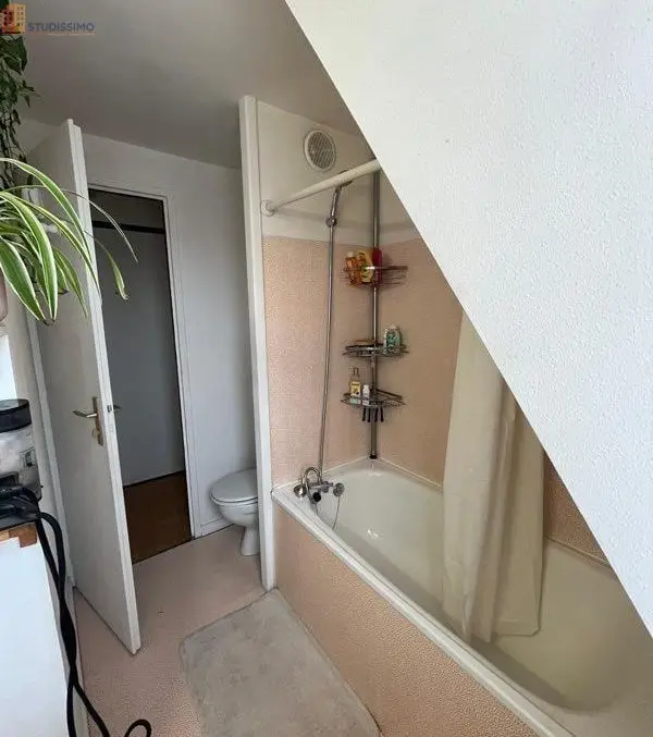 Studio meublé 20m² Besançon centre - 4e étage, meublé - Photo 4