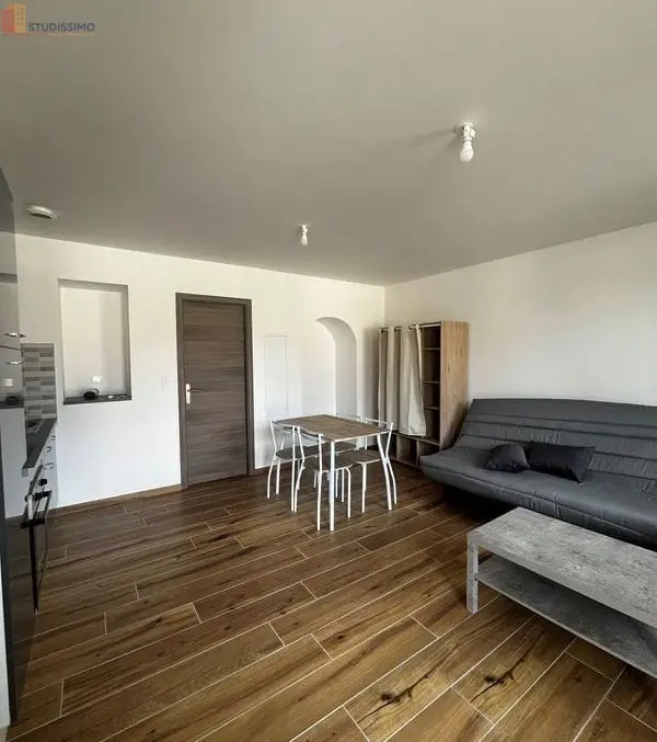 Studio meublé 26m² Morteau - Meublé, DPE D - Photo 2