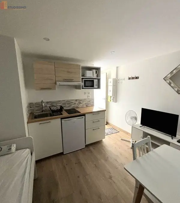 Studio meublé 14m² Montbéliard - Proche UTBM, pôle universitaire - Photo 6
