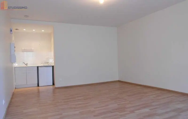 Studio 41m² Besançon centre-ville - Photo 2