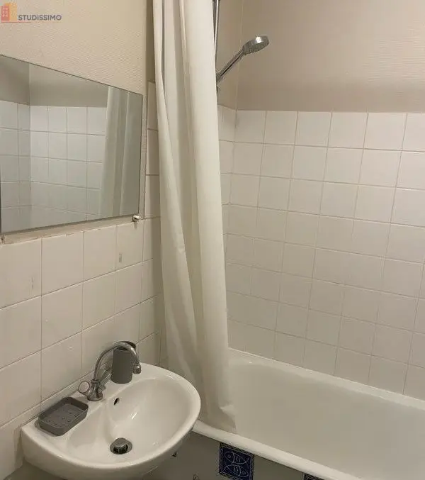 Studio meublé 29m² Besançon 25000 - Meublé, lumineux - Photo 1
