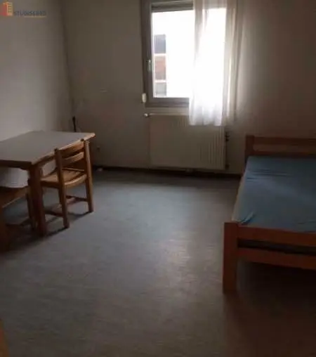 Studio meublé 21m² Montbéliard - Meublé, 2e étage - Photo 2