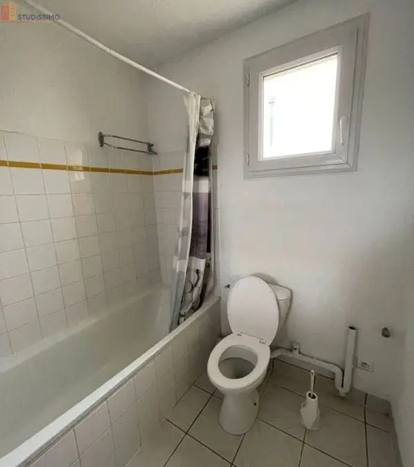 Studio 25m² Besançon - lumineux, 1er étage - Photo 17