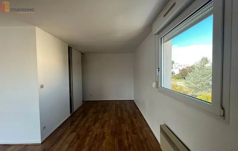 Studio 39m² Besançon 25000 - Dernier étage, lumineux - Photo 2