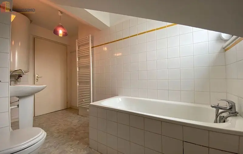 Studio 44m² Besançon 25000 - Photo 4