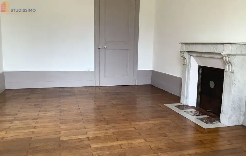 Studio 40m² Besançon - lumineux, spacieux - Photo 4