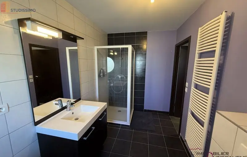 Studio 28m² Pontarlier 25300 - DPE C - Photo 2