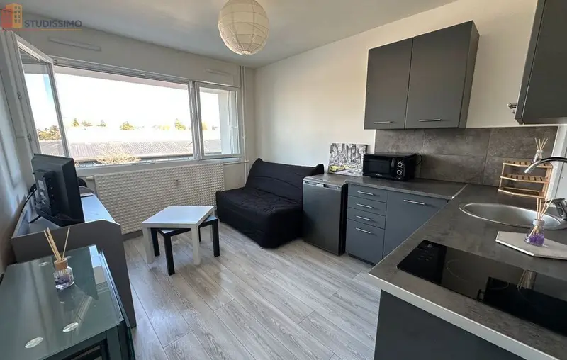 Studio 17m² Montbéliard - Équipé, semi-meublé - Photo 11