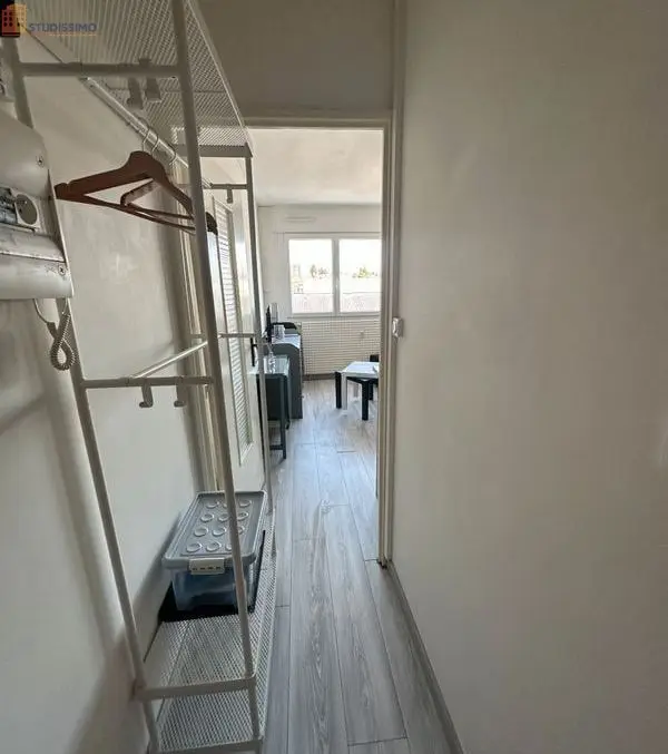 Studio 17m² Montbéliard - Équipé, semi-meublé - Photo 4