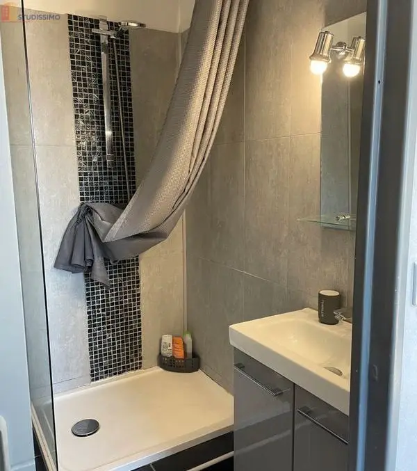 Studio meublé 26m² Besançon - Garage, proche Gare Viotte - Photo 1