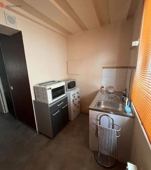 Studio 28m² Besançon - Étage 2, DPE E - Photo 12