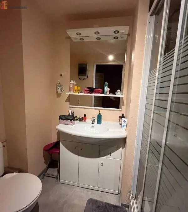 Studio 28m² Besançon - Étage 2, DPE E - Photo 3