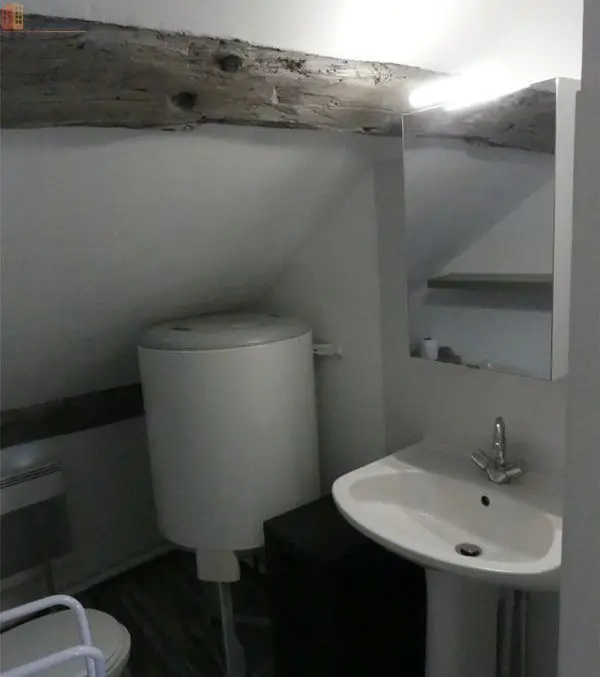Studio meublé 18m² Besançon centre - Meublé, 4e étage - Photo 2
