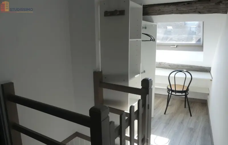 Studio meublé 18m² Besançon centre - Meublé, 4e étage - Photo 1