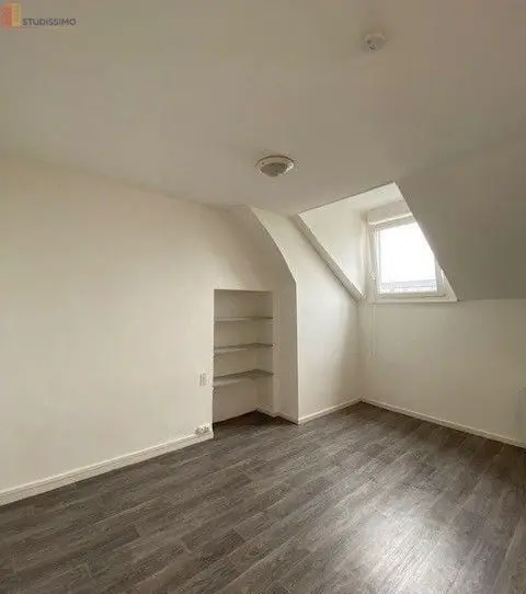 Studio 27m² Pontarlier centre - Lumineux, 2e étage - Photo 6