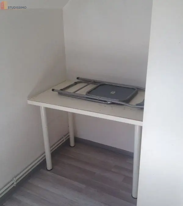 Studio meublé 22m² Besançon 25000 - Grande chambre, meublé - Photo 1