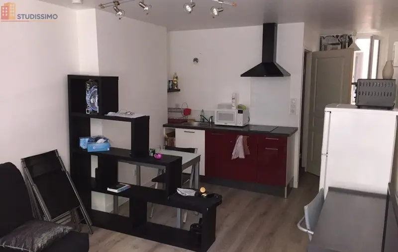Studio meublé 30m² Montbéliard - Centre, lumineux - Photo 1