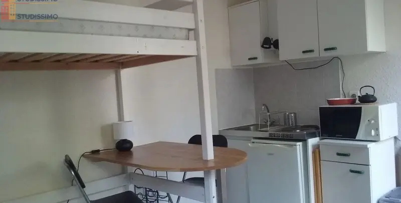 Studio meublé 16m² Besançon - Proche gare, terrasse - Photo 4