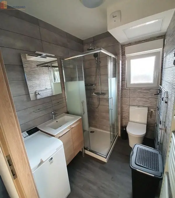 Studio meublé 18m² Montbéliard - Meublé, étage 2/2 - Photo 3