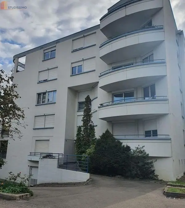 Studio meublé 28m² Besançon 25000 - Grand, parking privé - Photo 5