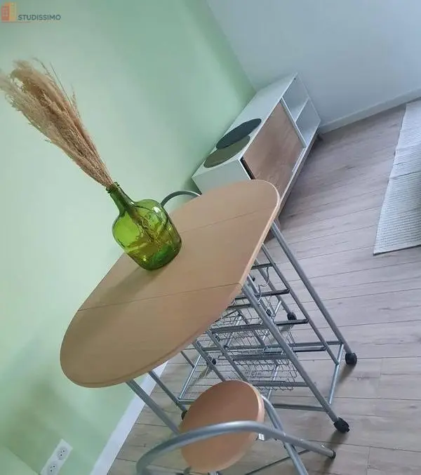 Studio meublé 28m² Besançon 25000 - Grand, parking privé - Photo 1