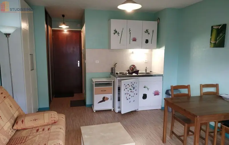 Studio meublé 20m² Besançon centre - Proche lycée Pergaud - Photo 1
