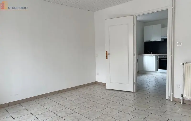Studio 40m² Fesches-le-Châtel - 1er étage, lumineux - Photo 3