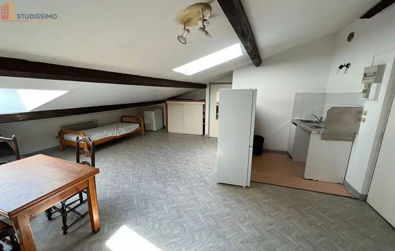 Studio meublé 30m² Valence - Lumineux, dernier étage - Photo 3