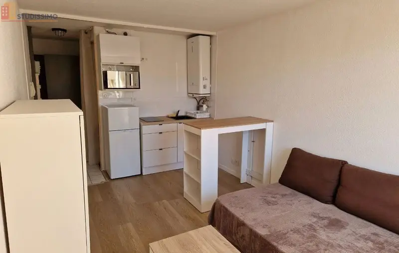 Studio meublé 19m² Valence centre - Rénové, lumineux - Photo 1