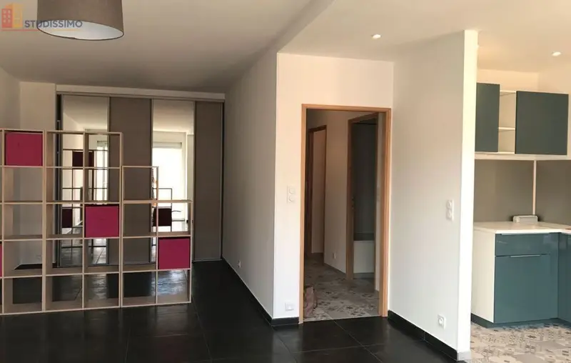 Studio 43m² Valence centre - Lumineux, balcon - Photo 2